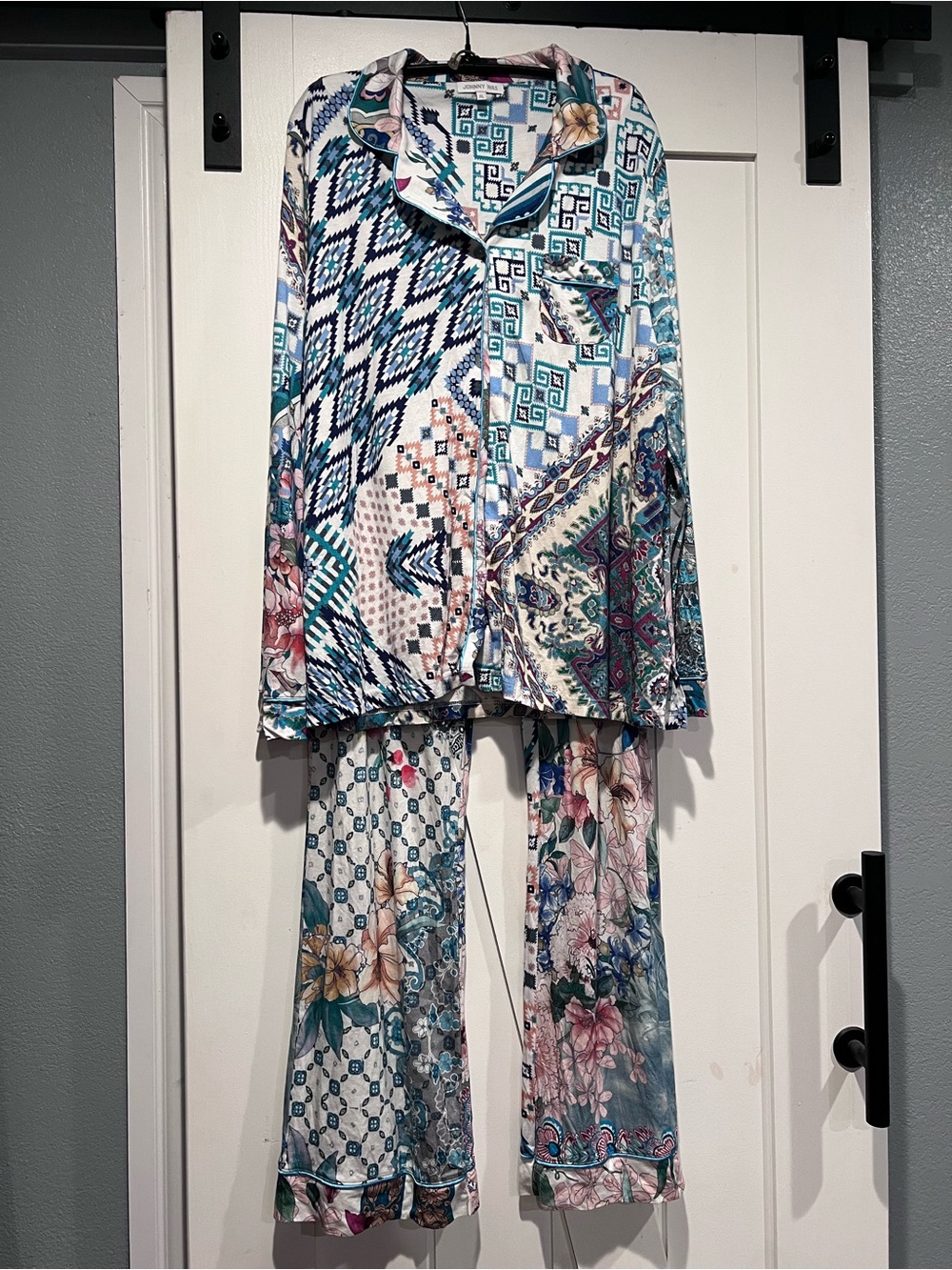 Johnny Was Patchwork mixed media Floral 2 piece pajama set XL button up top